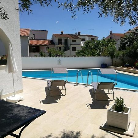 Ferienhaus Bozena Appartment 6 Vrsar Buitenkant foto