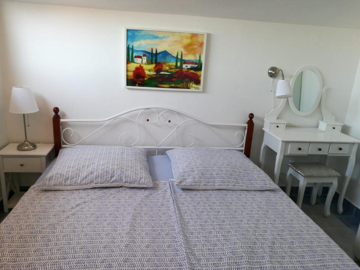 Ferienhaus Bozena Appartment 6 Vrsar Buitenkant foto